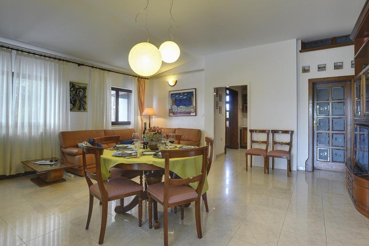 Villa Mima Banjole Exterior photo